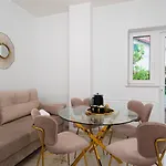 Port 77 Guest house 3*