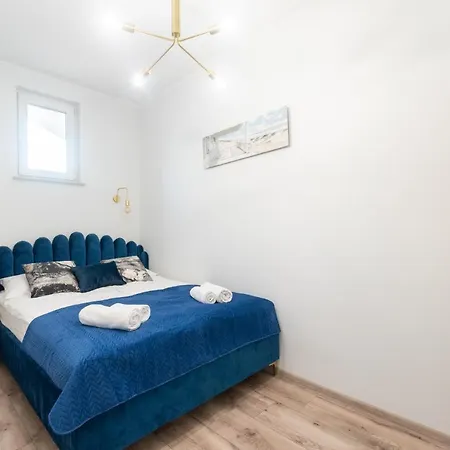 Port 77 Гостевой дом Крыница-Морска