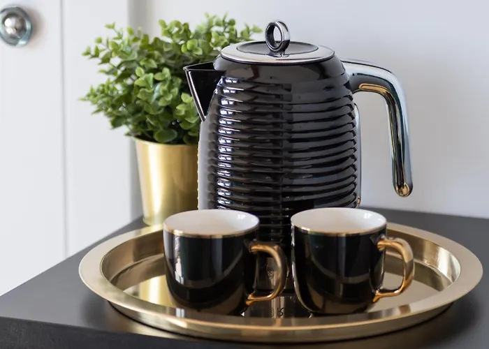 ゲストハウス Port 77 3*