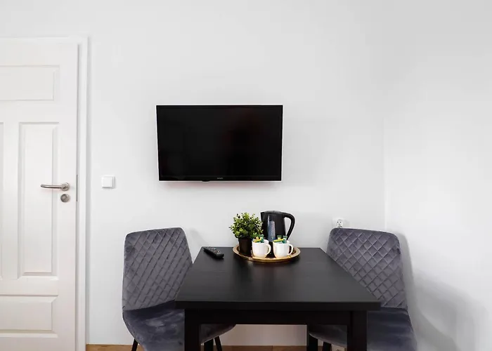 Port 77 ゲストハウス